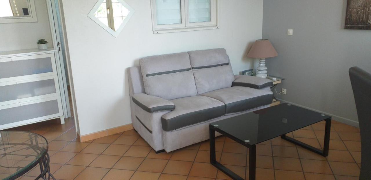 Sur Le Quai De Port Frejus Apartment Exterior foto